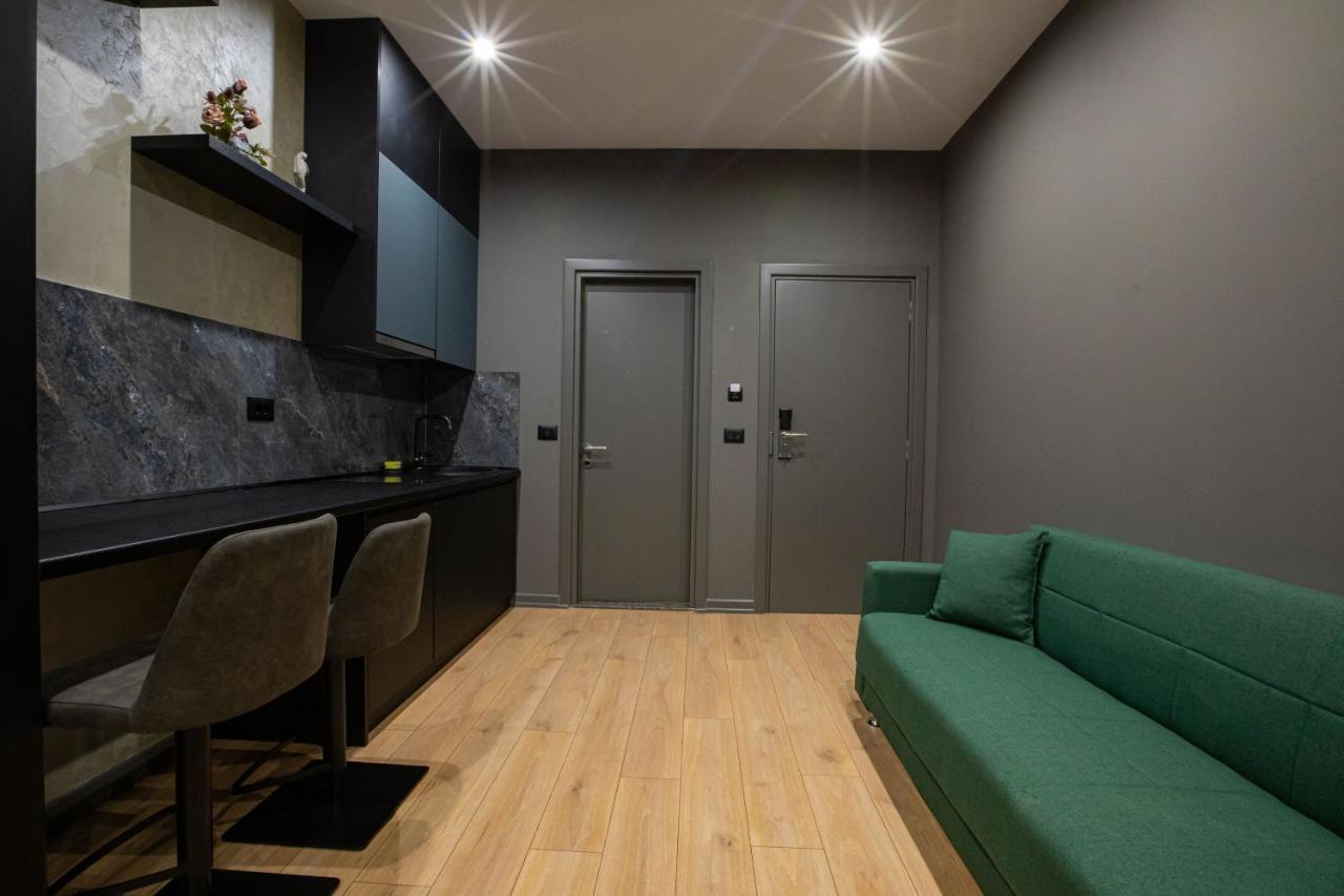 Dea'S Apartaments Tirana Zewnętrze zdjęcie