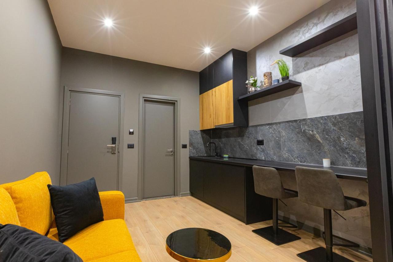 Dea'S Apartaments Tirana Zewnętrze zdjęcie