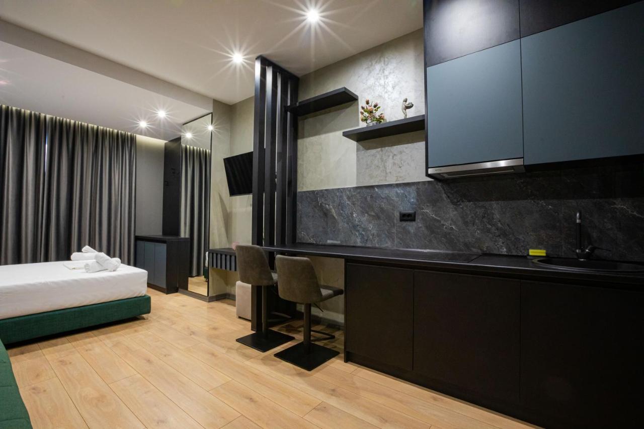 Dea'S Apartaments Tirana Zewnętrze zdjęcie